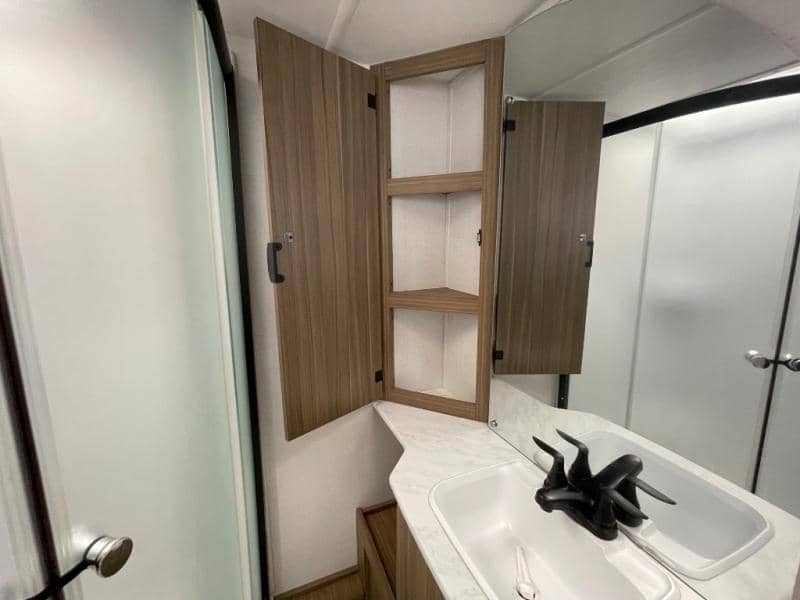 2025 Forest River 2025 Forest River Wildwood - thumbnail 32