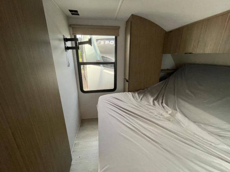 2025 Forest River 2025 Forest River Wildwood - thumbnail 36