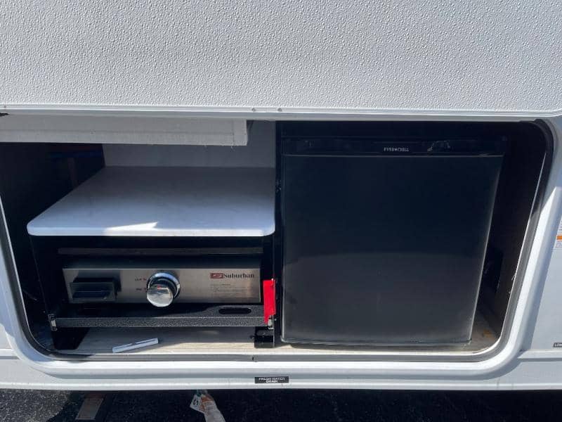 2025 Forest River 2025 Forest River Wildwood - thumbnail 8