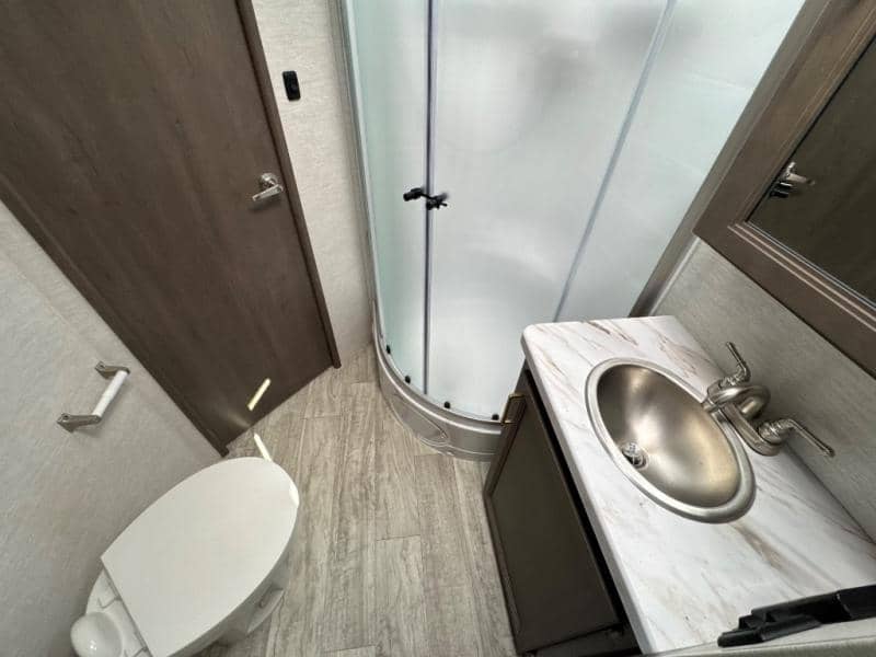 2026 Thor Motor Coach 2026 Thor Motor Coach Chateau - thumbnail 22