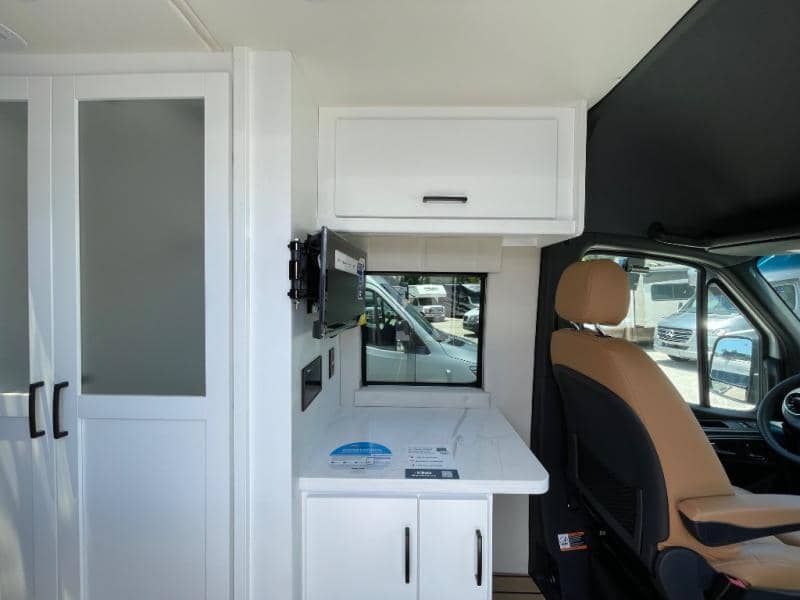 2025 Coachmen 2025 Coachmen Galleria - thumbnail 10