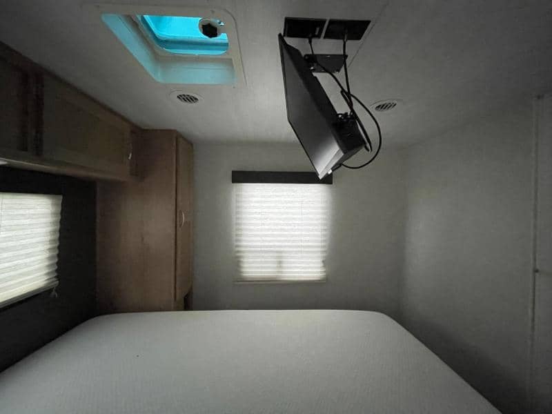 2020 Winnebago 2020 Winnebago Micro Minnie - thumbnail 19