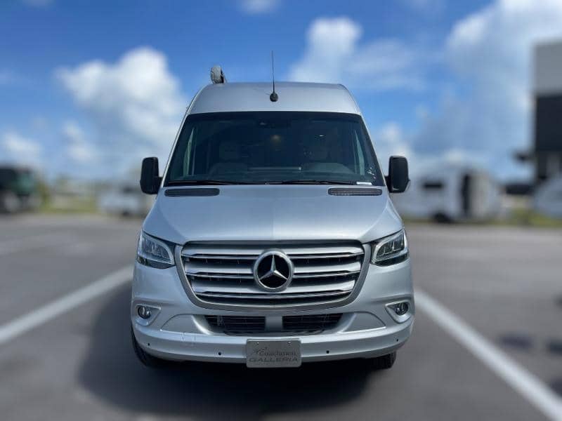 2025 Coachmen 2025 Coachmen Galleria - thumbnail 3