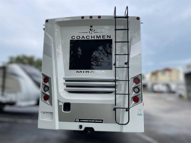 2026 Coachmen 2026 Coachmen Mirada - thumbnail 6