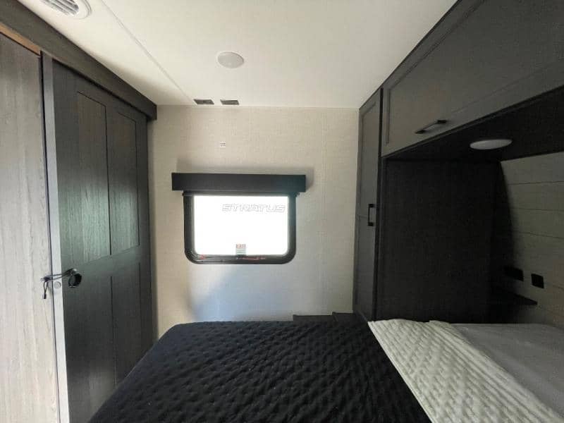 2025 Venture RV 2025 Venture RV Stratus - thumbnail 18