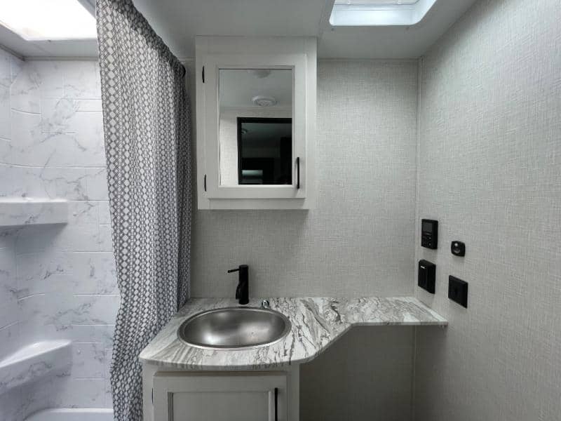 2025 Venture RV 2025 Venture RV Stratus - thumbnail 20