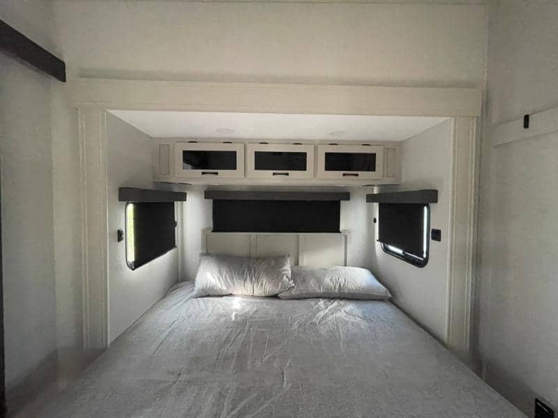 2026 Coachmen 2026 Coachmen Brookstone - thumbnail 16