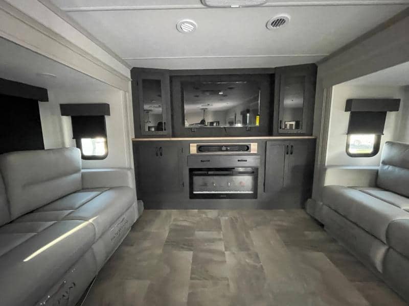 2026 Coachmen 2026 Coachmen Brookstone - thumbnail 9