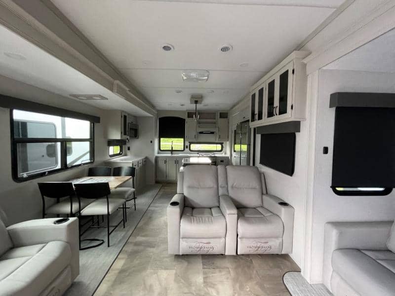 2026 Coachmen 2026 Coachmen Brookstone - thumbnail 11