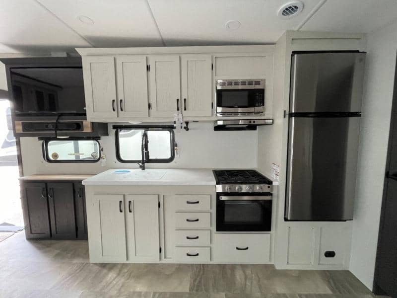 2026 Coachmen 2026 Coachmen Chaparral - thumbnail 20