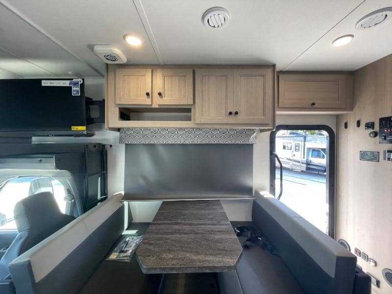 2026 Forest River 2026 Forest River Forester Classic - thumbnail 8