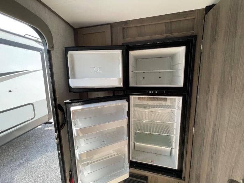 2024 Gulf Stream 2024 Gulf Stream Vista Cruiser - thumbnail 37