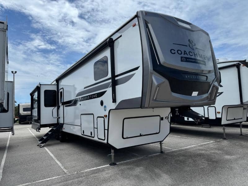 2026 Coachmen 2026 Coachmen Brookstone - thumbnail 1