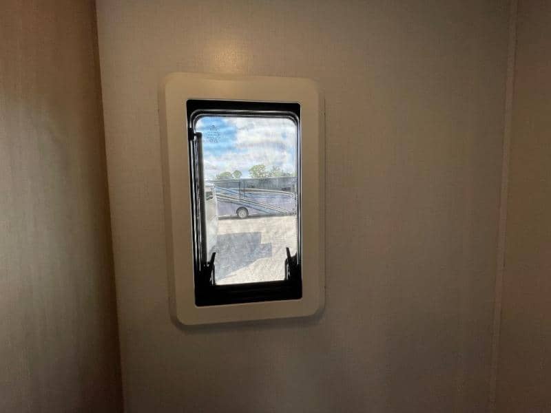 2026 Forest River 2026 Forest River Sunseeker - thumbnail 48