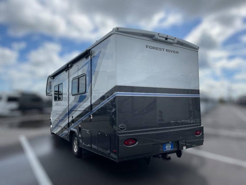 2026 Forest River 2026 Forest River Sunseeker Classic - thumbnail 6