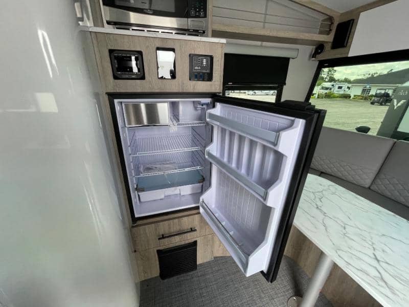 2026 inTech RV 2026 inTech RV Sol - thumbnail 34