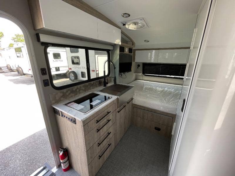 2026 inTech RV 2026 inTech RV Sol - thumbnail 23