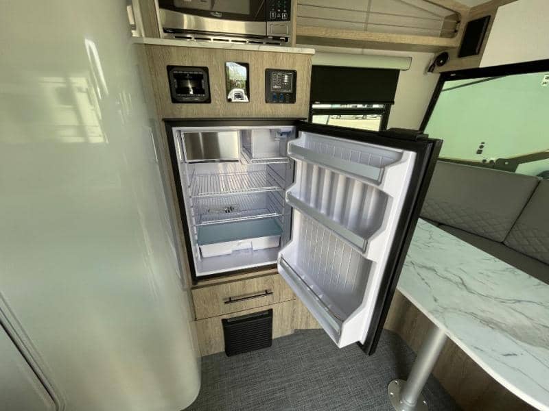 2026 inTech RV 2026 inTech RV Sol - thumbnail 32