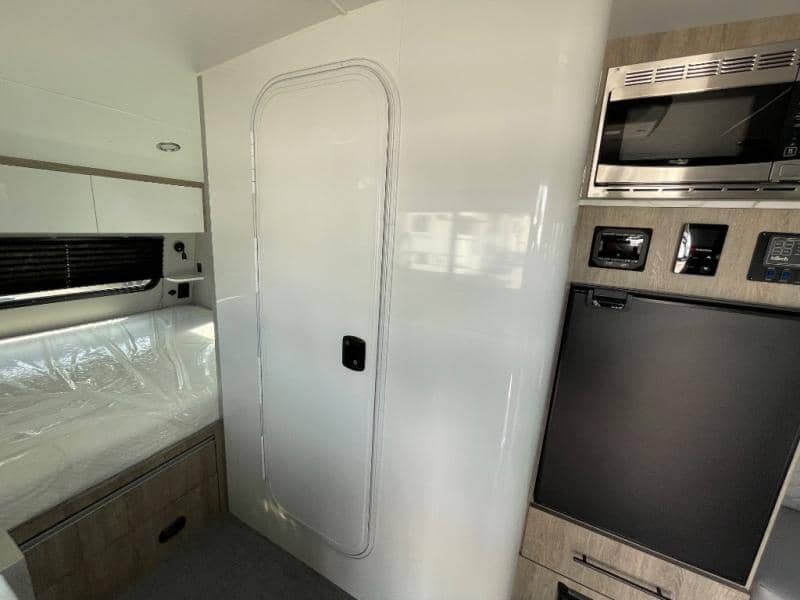 2026 inTech RV 2026 inTech RV Sol - thumbnail 33