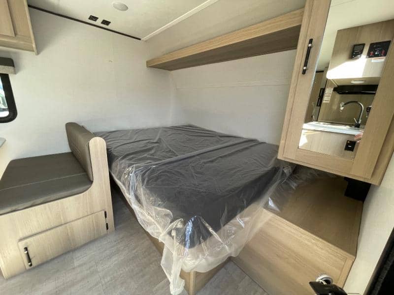 2026 Dutchmen 2026 Dutchmen Kodiak - thumbnail 17