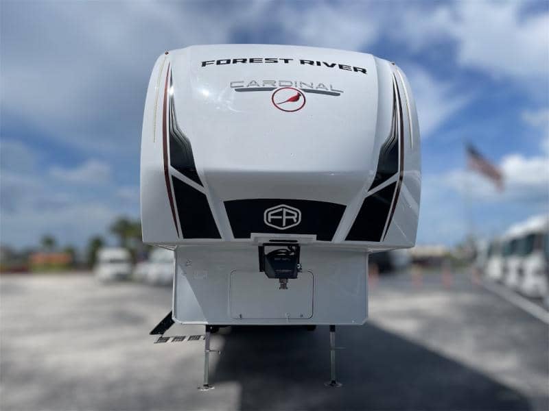 2026 Forest River 2026 Forest River Cardinal - thumbnail 3