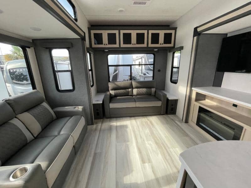 2026 Forest River 2026 Forest River Cardinal - thumbnail 26