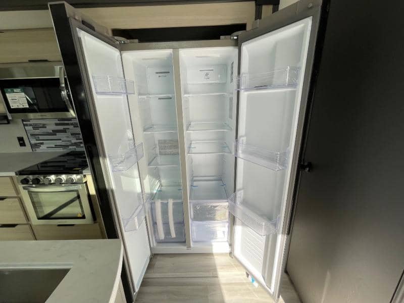 2026 Forest River 2026 Forest River Cardinal - thumbnail 30