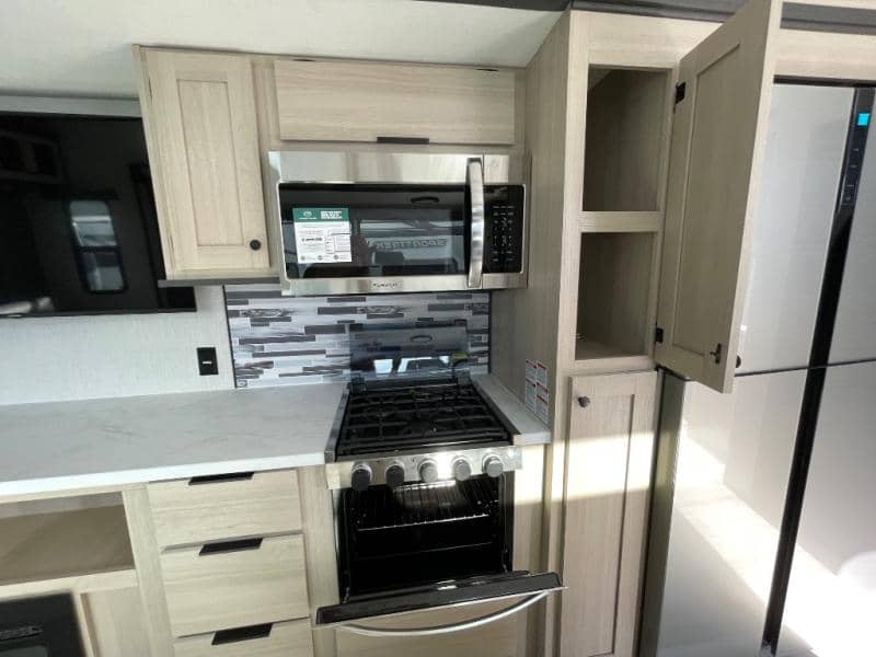 2026 Forest River 2026 Forest River Cardinal - thumbnail 33