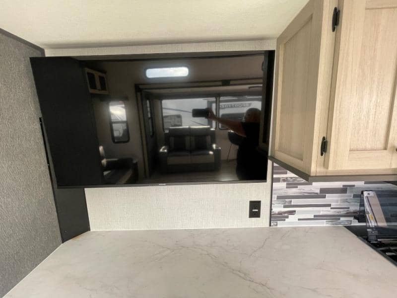 2026 Forest River 2026 Forest River Cardinal - thumbnail 34