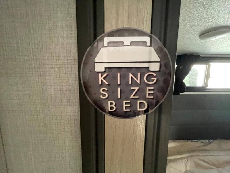 2026 Forest River 2026 Forest River Cardinal - thumbnail 57