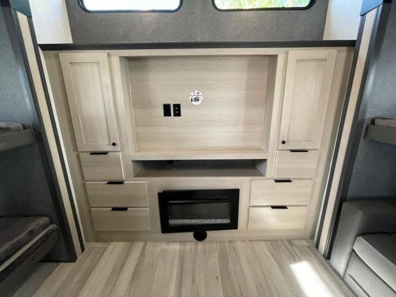 2026 Forest River 2026 Forest River Cardinal - thumbnail 22