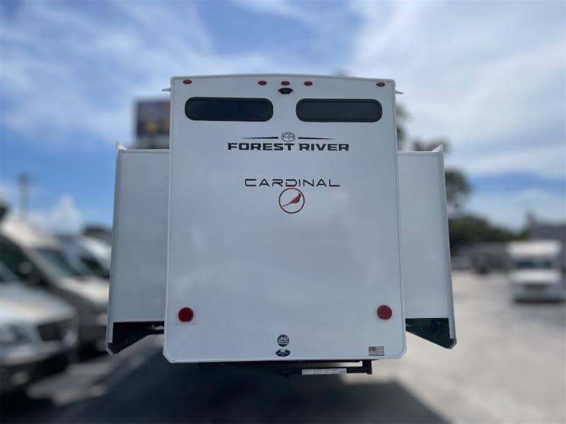 2026 Forest River 2026 Forest River Cardinal - thumbnail 5