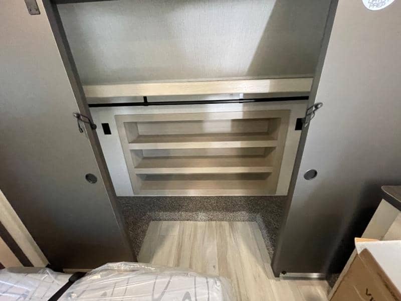 2026 Forest River 2026 Forest River Cardinal - thumbnail 54