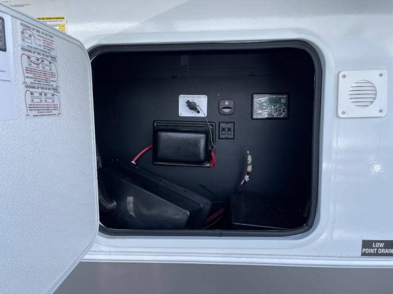 2026 Forest River 2026 Forest River Cardinal - thumbnail 9