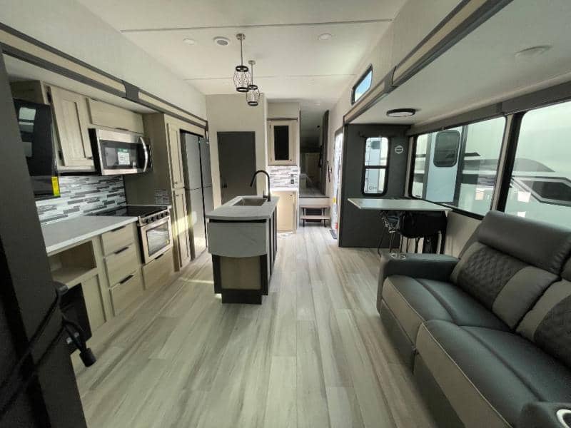 2026 Forest River 2026 Forest River Cardinal - thumbnail 27