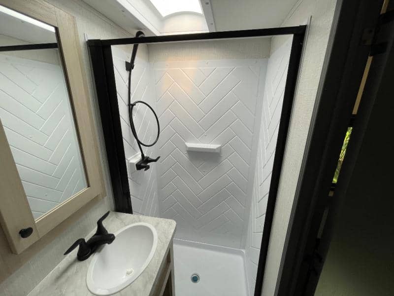 2026 Forest River 2026 Forest River Cardinal - thumbnail 64