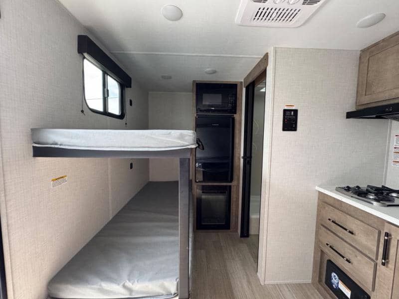 2026 Keystone RV 2026 Keystone RV Springdale - thumbnail 6