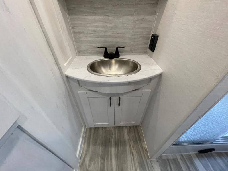 2026 Gulf Stream 2026 Gulf Stream BT Cruiser - thumbnail 18