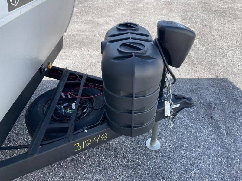 2026 Coachmen 2026 Coachmen Freedom Express Ultra Lite - thumbnail 12