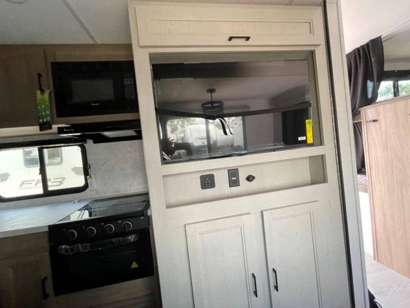 2026 Coachmen 2026 Coachmen Freedom Express Ultra Lite - thumbnail 20