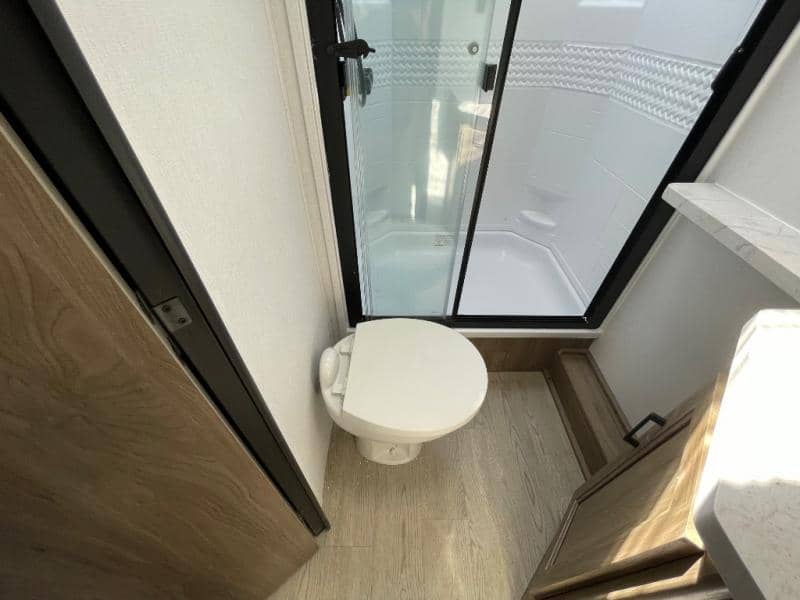 2026 Coachmen 2026 Coachmen Freedom Express Ultra Lite - thumbnail 25