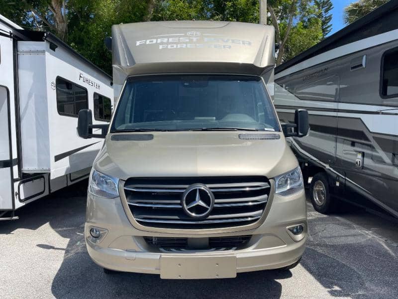 2026 Forest River 2026 Forest River Forester - thumbnail 3