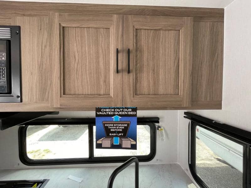 2026 Coachmen 2026 Coachmen Freedom Express Select - thumbnail 23