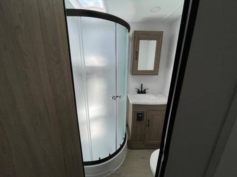 2026 Coachmen 2026 Coachmen Freedom Express Select - thumbnail 33