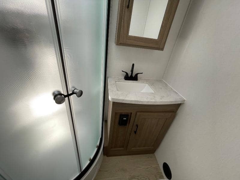 2026 Coachmen 2026 Coachmen Freedom Express Select - thumbnail 35