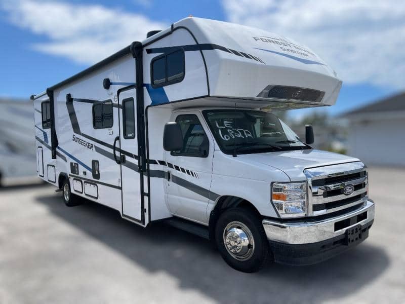 2026 Forest River 2026 Forest River Sunseeker - thumbnail 1