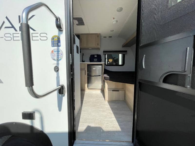 2026 Dutchmen 2026 Dutchmen Kodiak - thumbnail 13