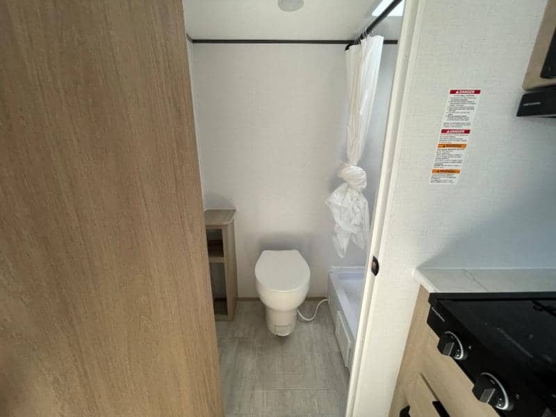 2026 Dutchmen 2026 Dutchmen Kodiak - thumbnail 26