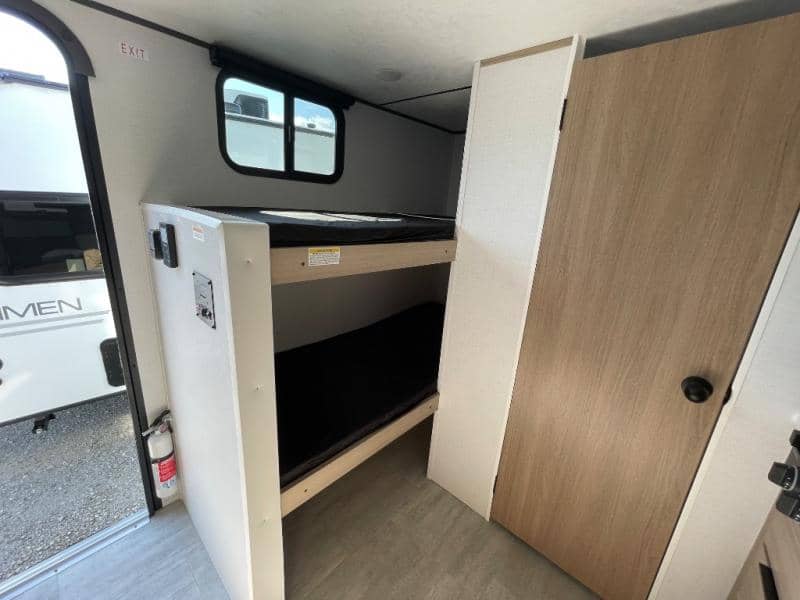 2026 Dutchmen 2026 Dutchmen Kodiak - thumbnail 22