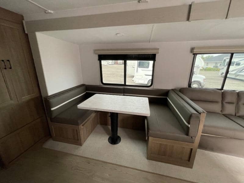 2026 Coachmen 2026 Coachmen Freedom Express - thumbnail 21